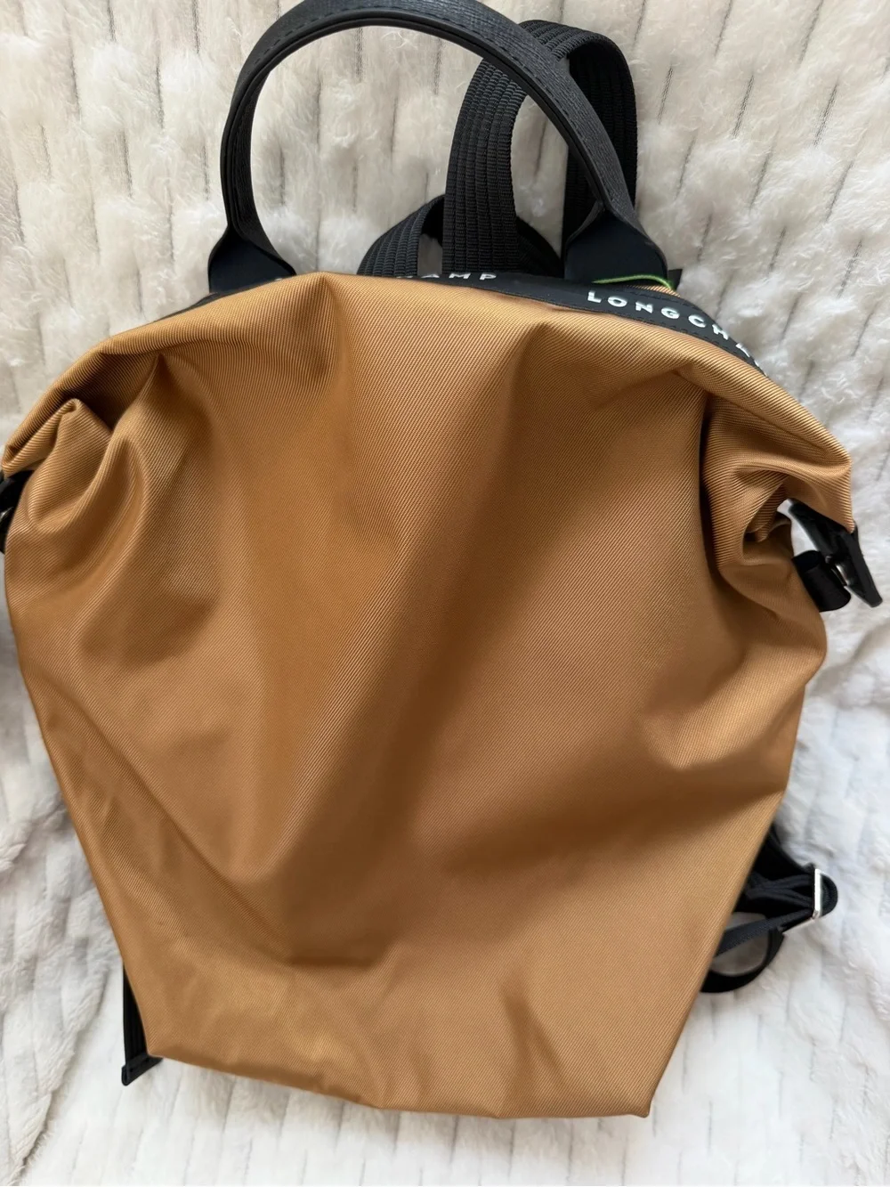 Longchamp slim fold